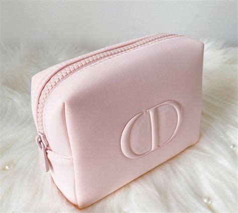 cd dior makeup bag|Dior makeup bag 2020.